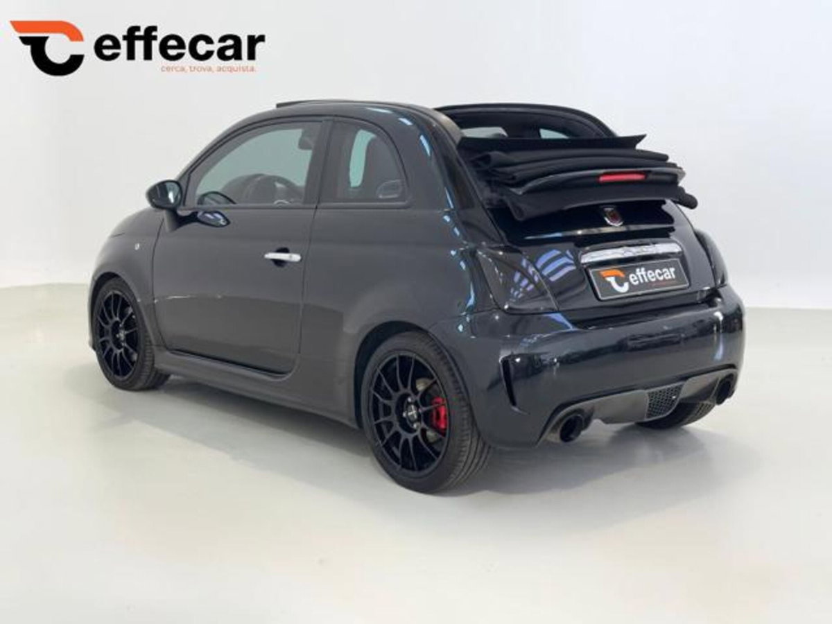 Abarth 595 Cabrio 595 C 1.4 Turbo T-Jet 160 CV MTA Competizione (4)