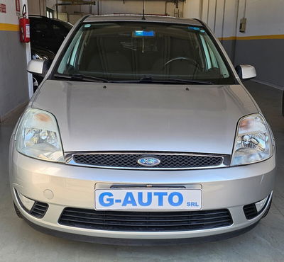 Ford Fiesta 1.4 TDCi 5p. Ghia usata
