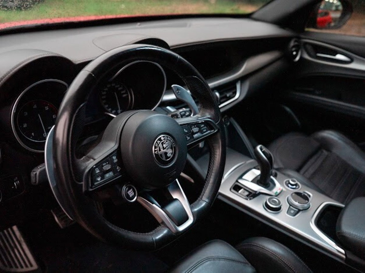 Alfa Romeo Stelvio Stelvio 2.2 Turbodiesel 210 CV AT8 Q4 Veloce Tì (9)