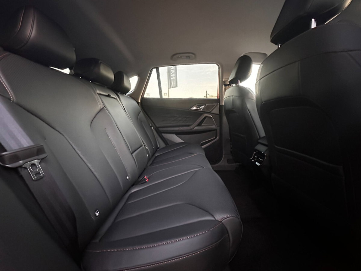 Mg HS HS 1.5T-GDI Luxury (18)