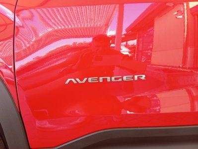 Jeep Avenger 1.2 turbo Summit fwd 100cv (13)