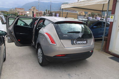 Lancia Delta 1.6 MJT DPF 105 CV Silver usata