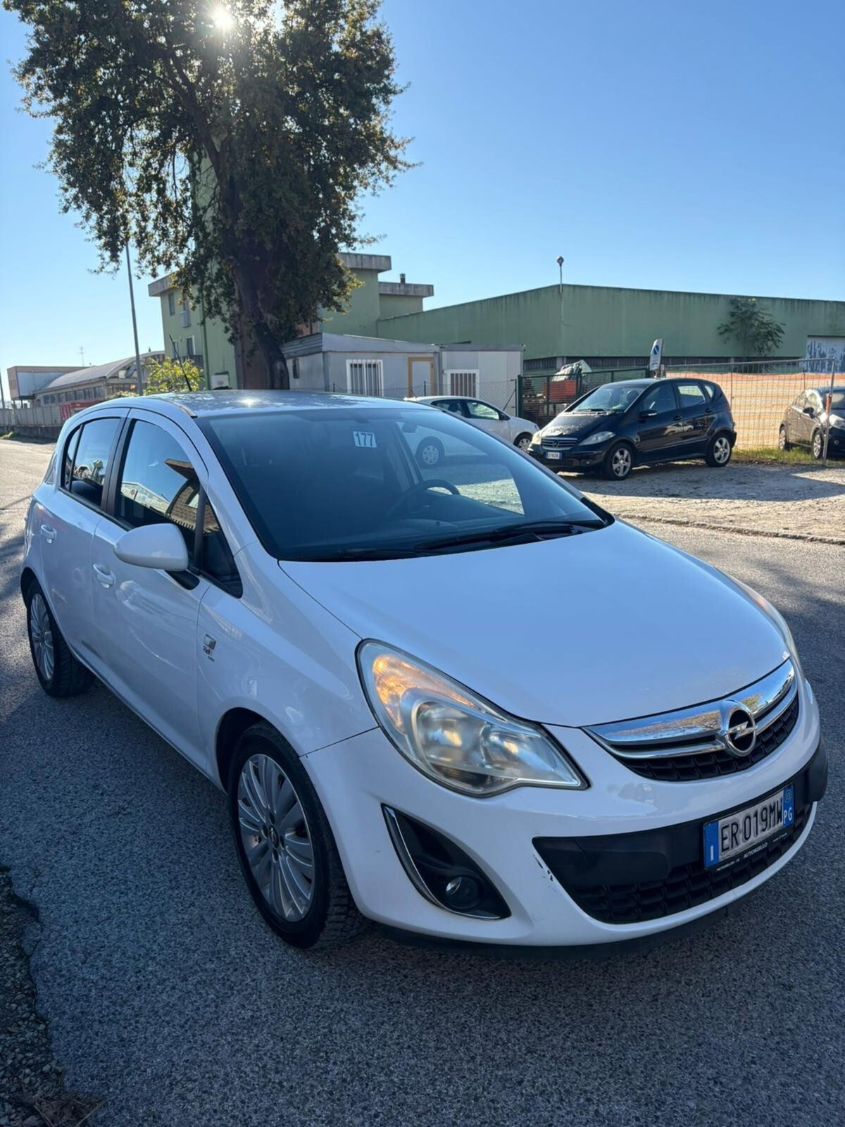 Opel Corsa 1.2 85CV 5 porte GPL-TECH Edition (10)