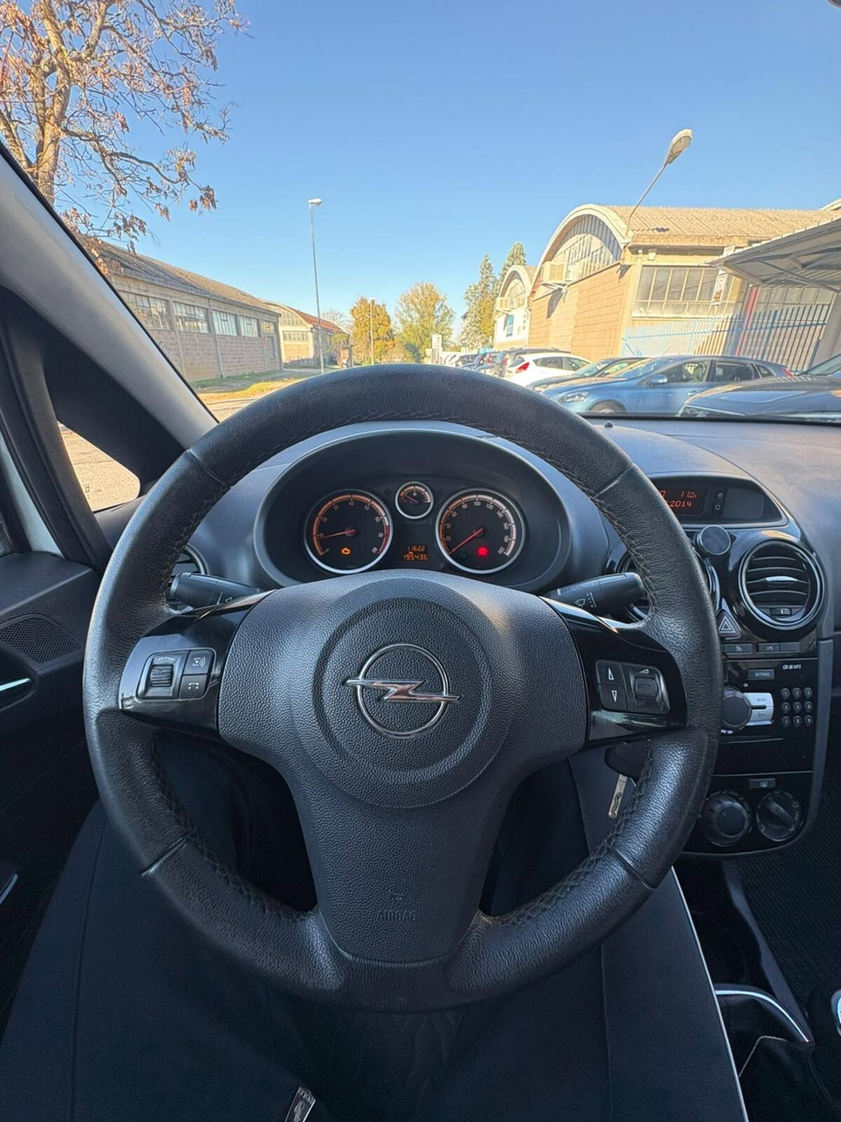 Opel Corsa 1.2 85CV 5 porte GPL-TECH Edition (17)