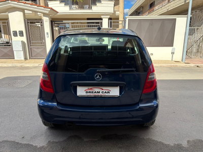 Mercedes-Benz Classe A 160 CDI BlueEFFICIENCY Avantgarde (12)