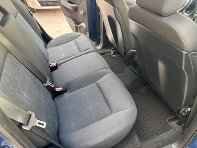 Mercedes-Benz Classe A 160 CDI BlueEFFICIENCY Avantgarde (18)