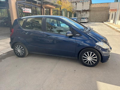 Mercedes-Benz Classe A 160 CDI BlueEFFICIENCY Avantgarde (6)