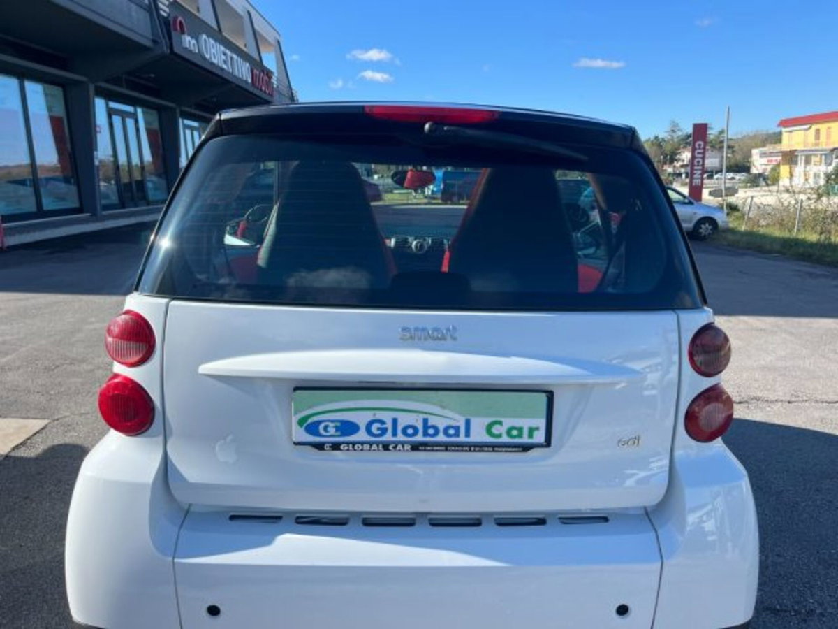 smart Fortwo 800 coupé passion cdi (4)