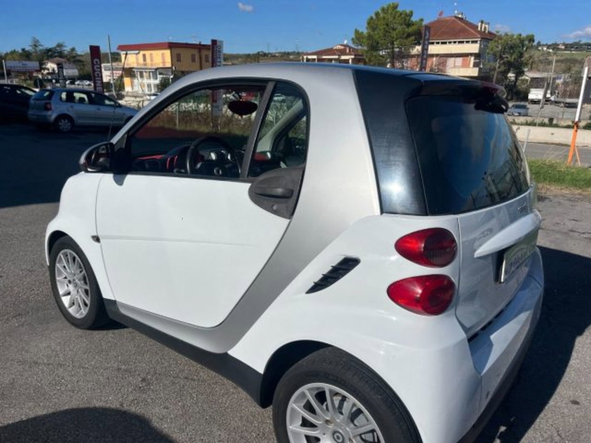 smart Fortwo 800 coupé passion cdi (5)