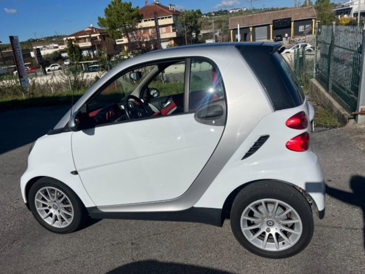 smart Fortwo 800 coupé passion cdi (6)