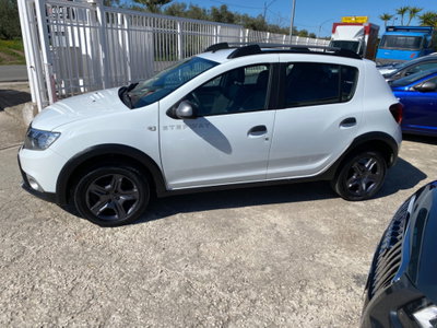 Dacia Sandero Stepway 1.5 dCi 8V 90CV Start&Stop Easy-R (2)