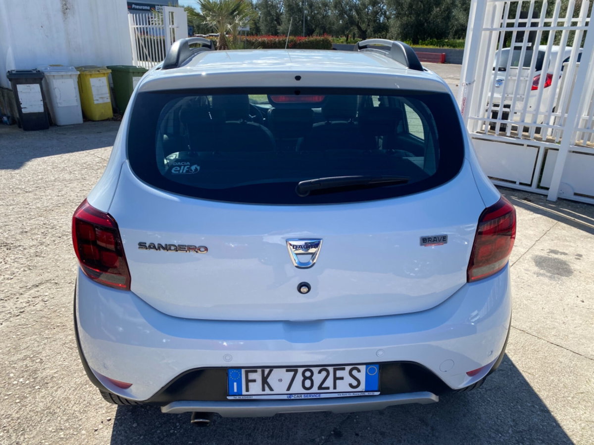 Dacia Sandero Stepway 1.5 dCi 8V 90CV Start&Stop Easy-R (4)