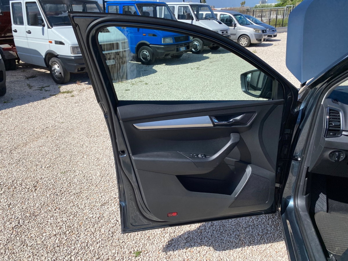Skoda Karoq 1.6 TDI SCR DSG Ambition (10)