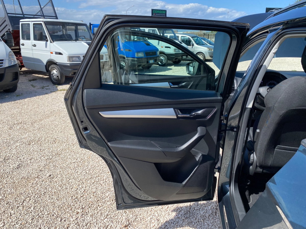 Skoda Karoq 1.6 TDI SCR DSG Ambition (12)