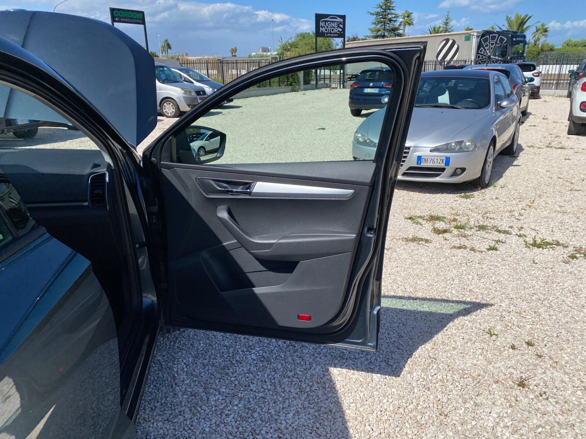 Skoda Karoq 1.6 TDI SCR DSG Ambition (16)