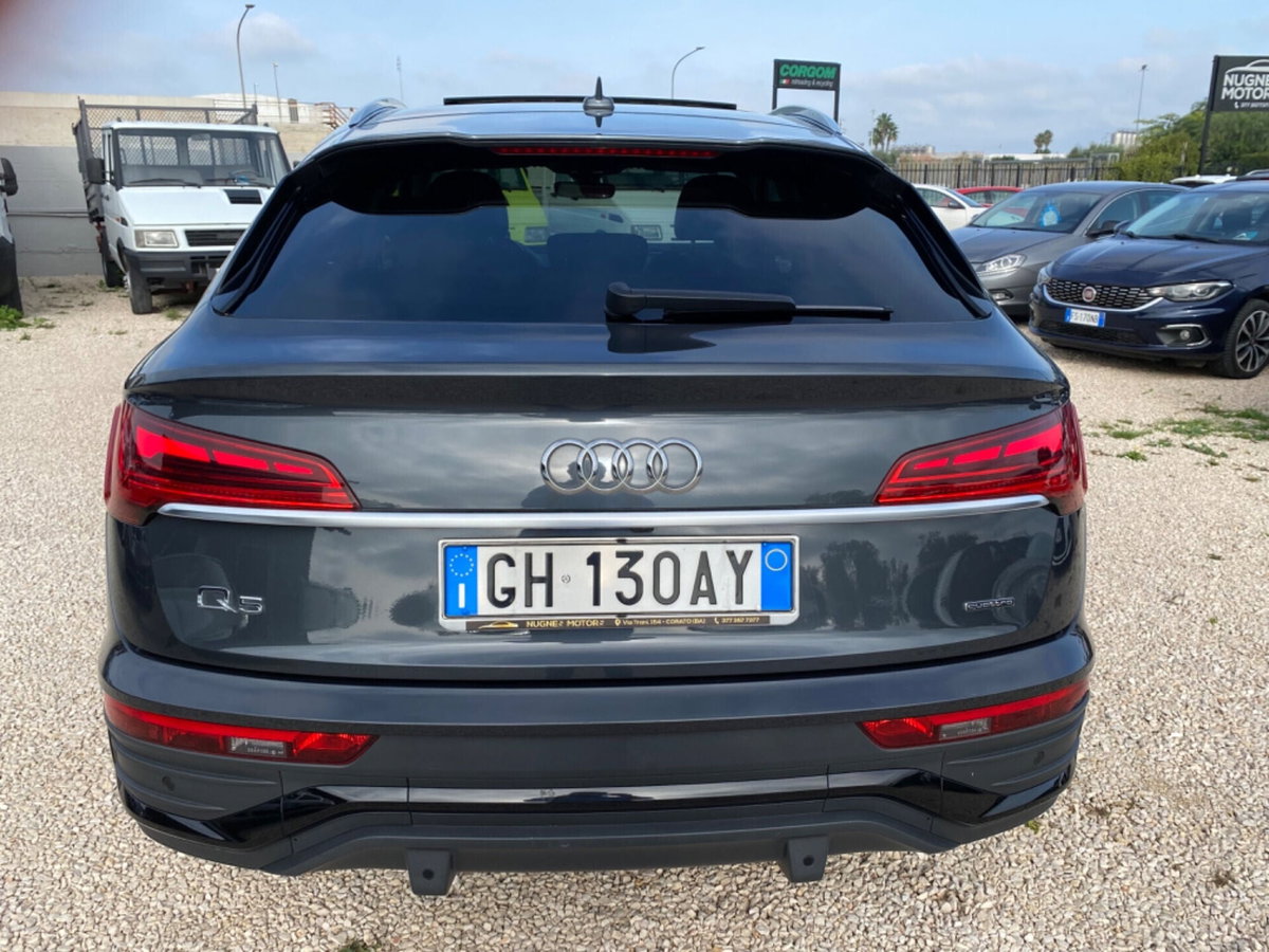 Audi Q5 Sportback 40 2.0 tdi mhev 12V S line Plus quattro s-tronic (4)