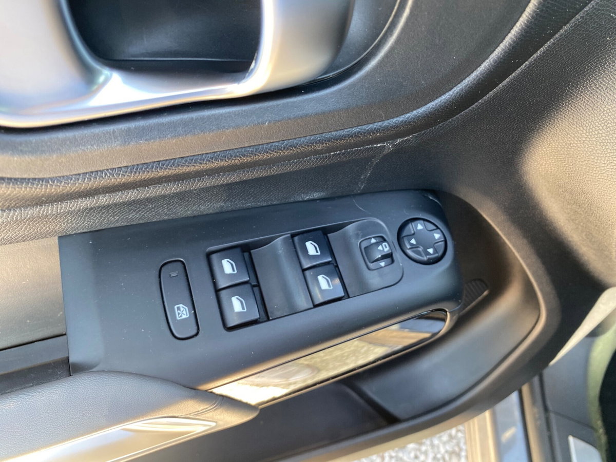 Citroen C5 Aircross Aircross BlueHDi 130 S&S EAT8 Shine Pack (11)
