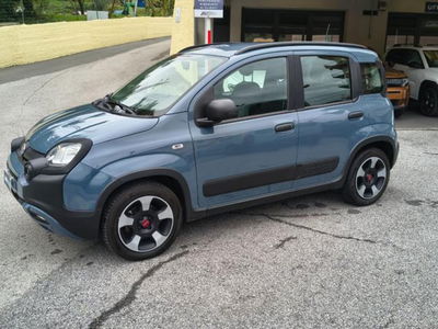 Fiat Panda 1.0 FireFly S&S Hybrid City Cross usata
