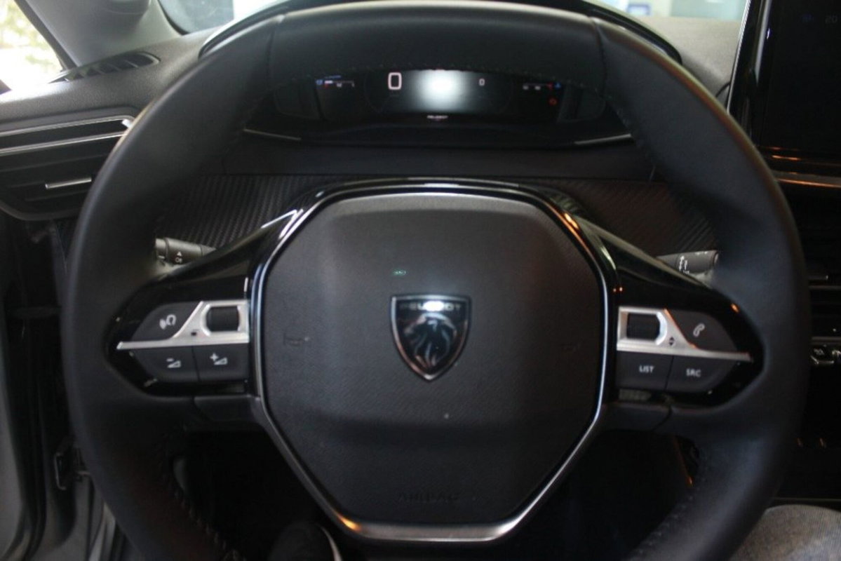 Peugeot 208 PureTech 100 Stop&Start 5 porte Allure (12)