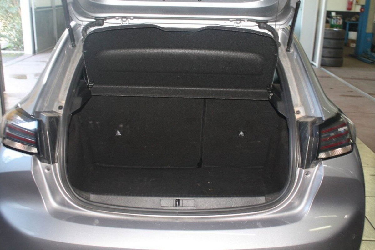 Peugeot 208 PureTech 100 Stop&Start 5 porte Allure (9)