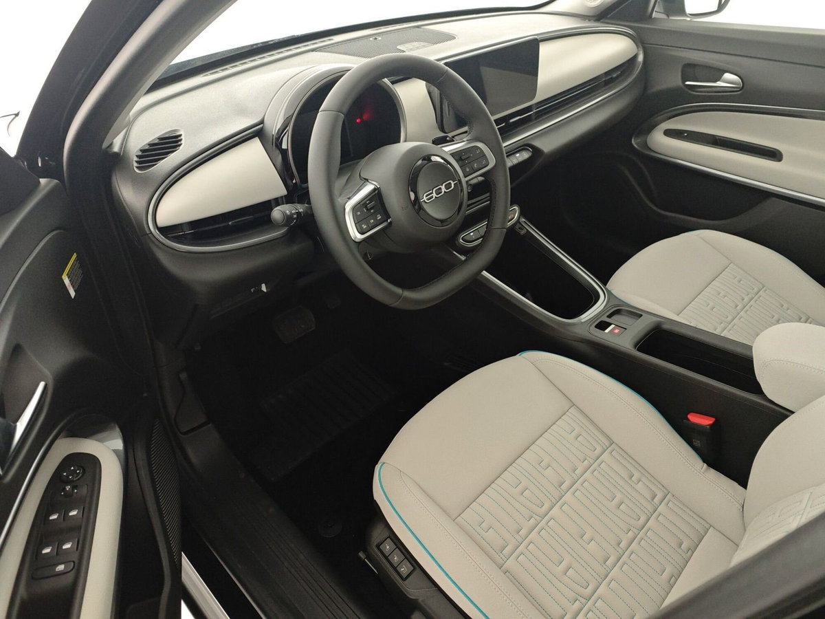 Fiat 600 1.2 hybrid La Prima 110cv auto (6)