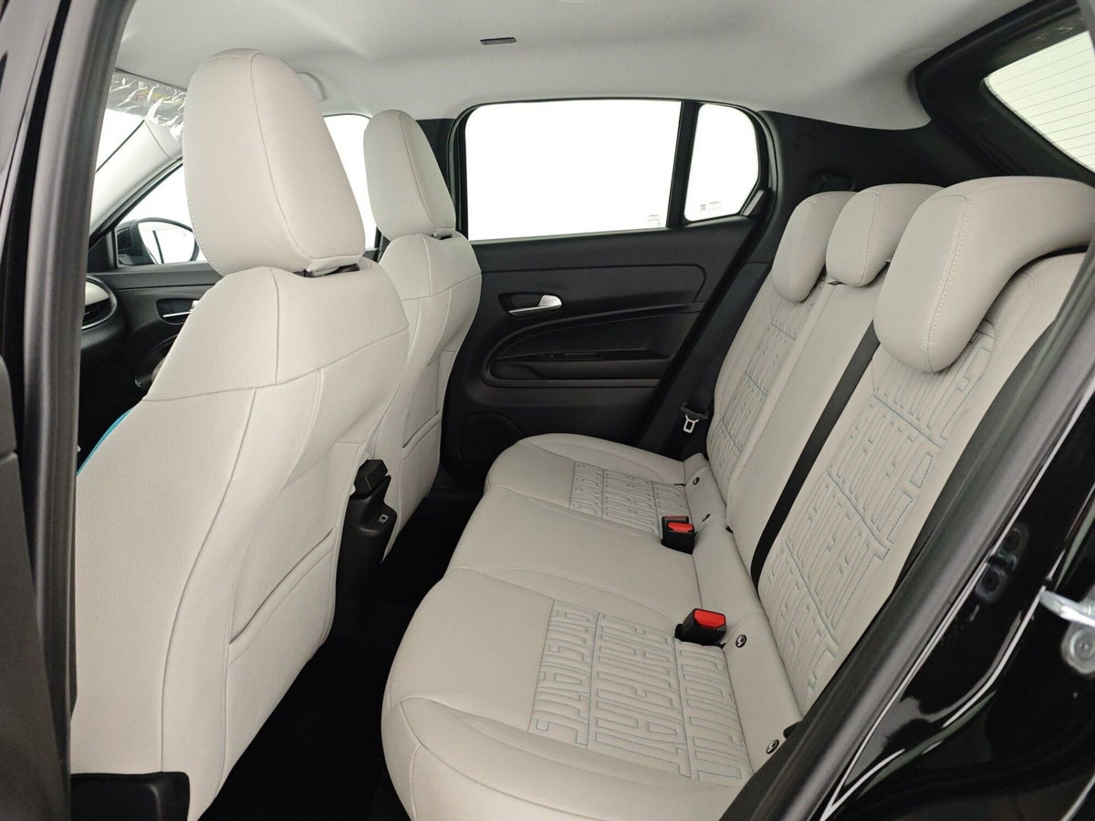 Fiat 600 1.2 hybrid La Prima 110cv auto (8)