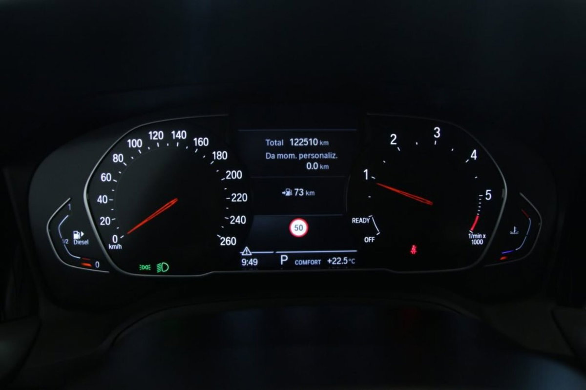 BMW Serie 3 Touring 320d 48V xDrive  Business Advantage (11)