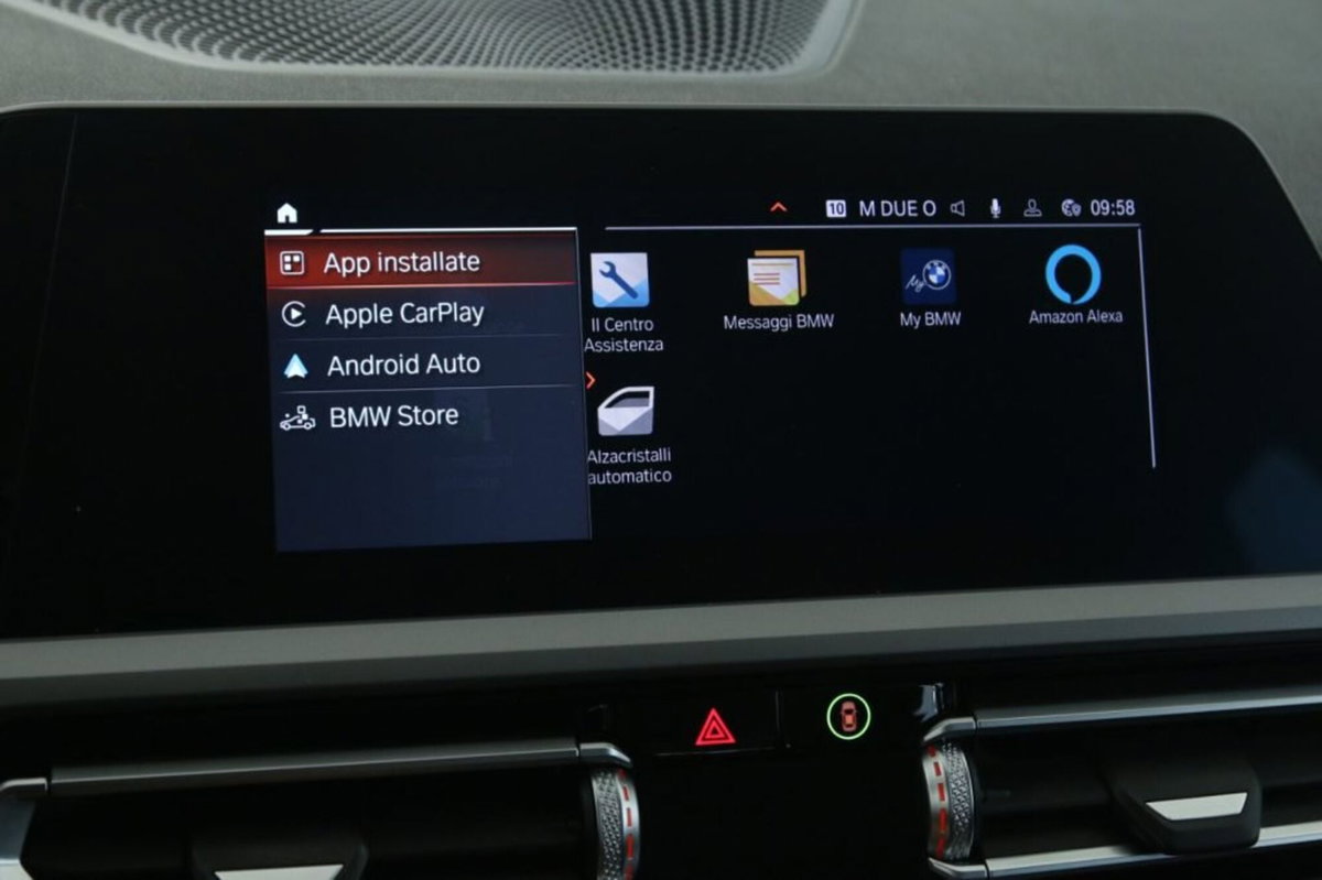 BMW Serie 3 Touring 320d 48V xDrive  Business Advantage (17)