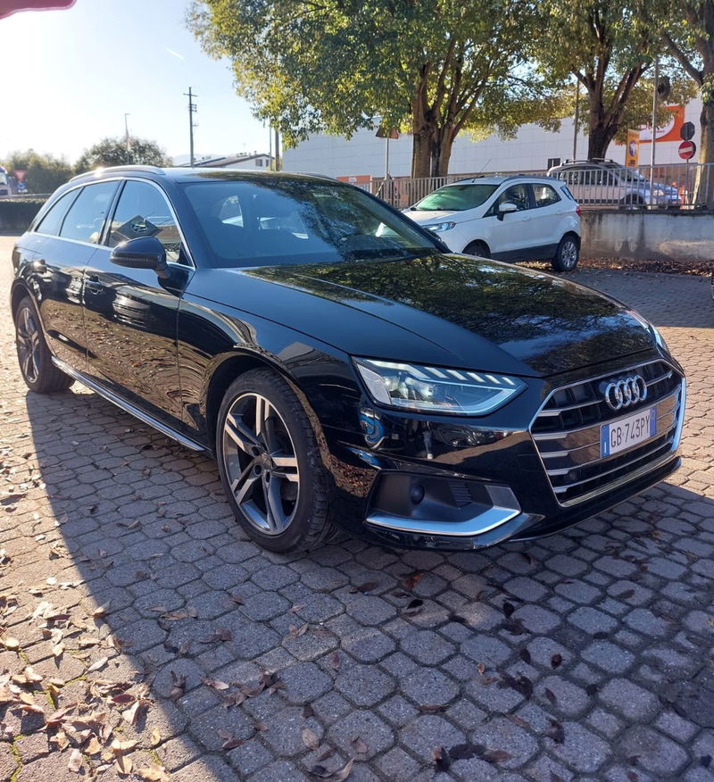 Audi A4 Avant 30 TDI/136 CV S tronic Business Advanced