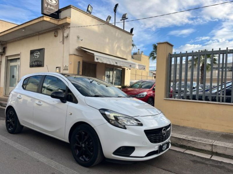 Opel Corsa 1.4 90CV 5 porte n-Joy