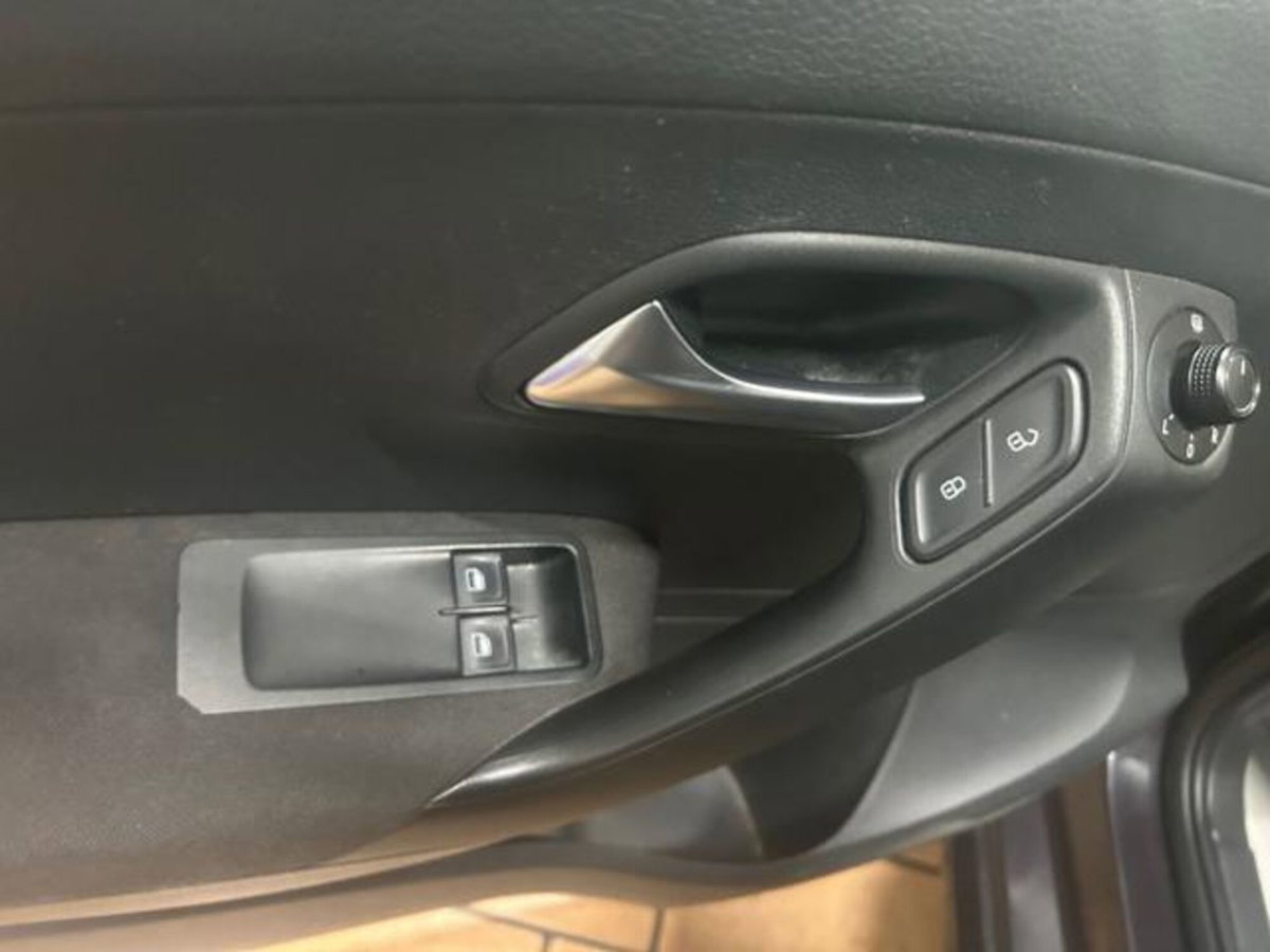 Volkswagen Polo 1.4 TDI 5p. Comfortline (10)