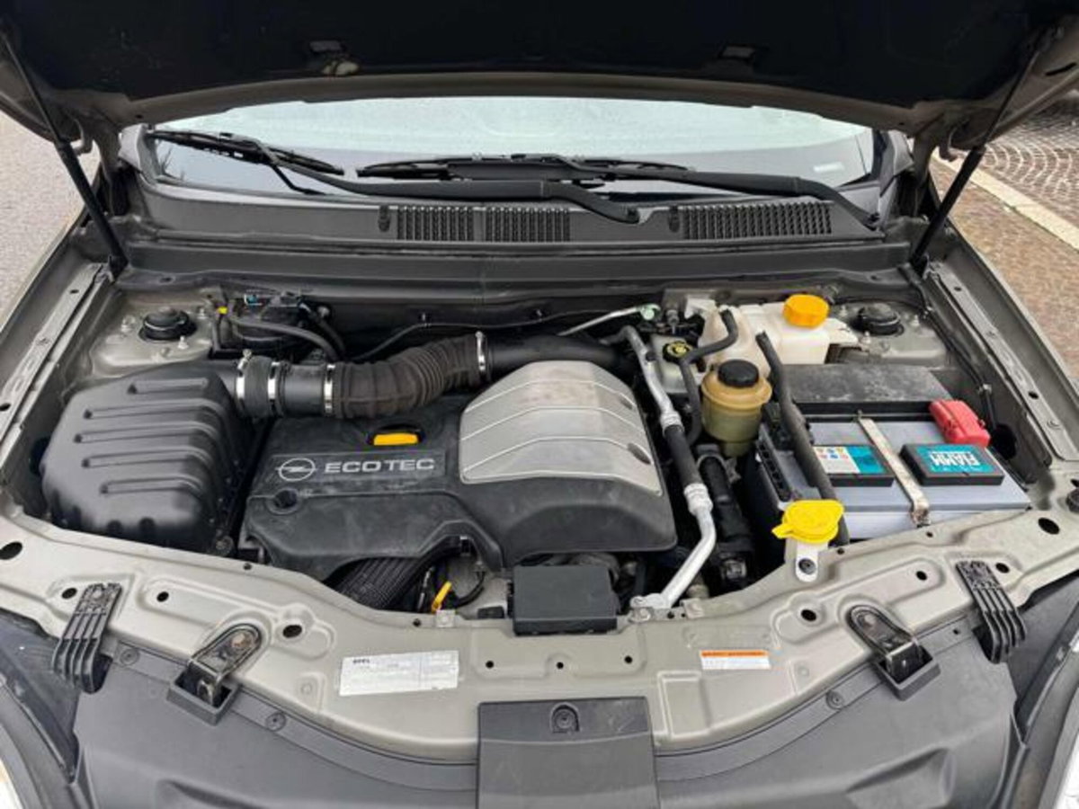 Opel Antara 2.0 CDTI 150CV aut. Cosmo (18)