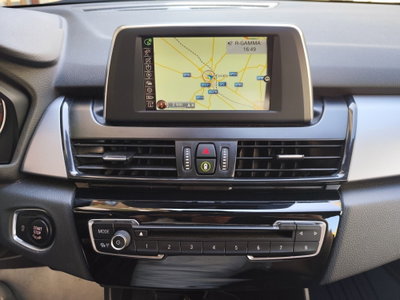 BMW Serie 2 Active Tourer 218d (14)