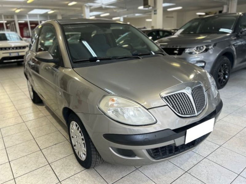Lancia Ypsilon 1.2 Argento