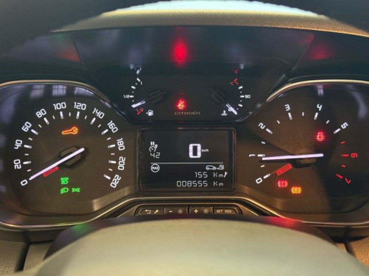 Citroen C3 Aircross 1.2 puretech Plus s&s 110cv (15)