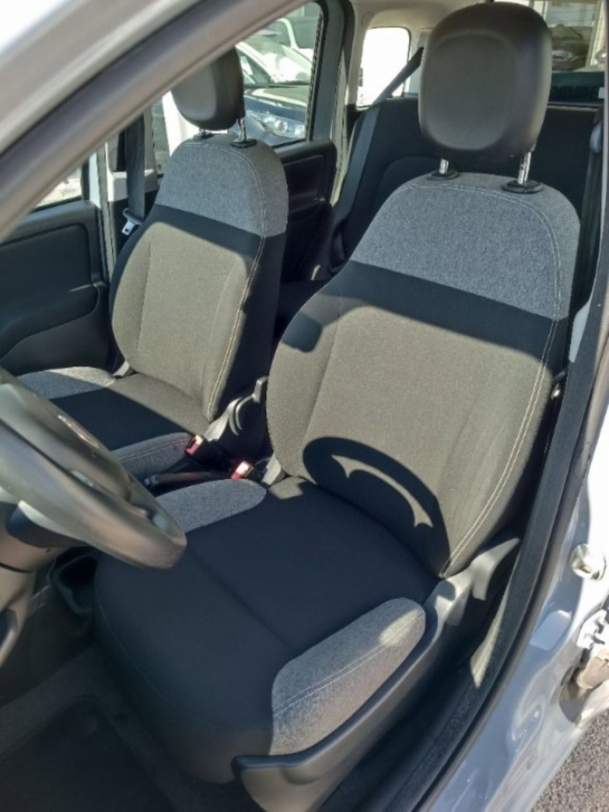 Fiat Panda 1.0 firefly hybrid s&s 70cv (12)