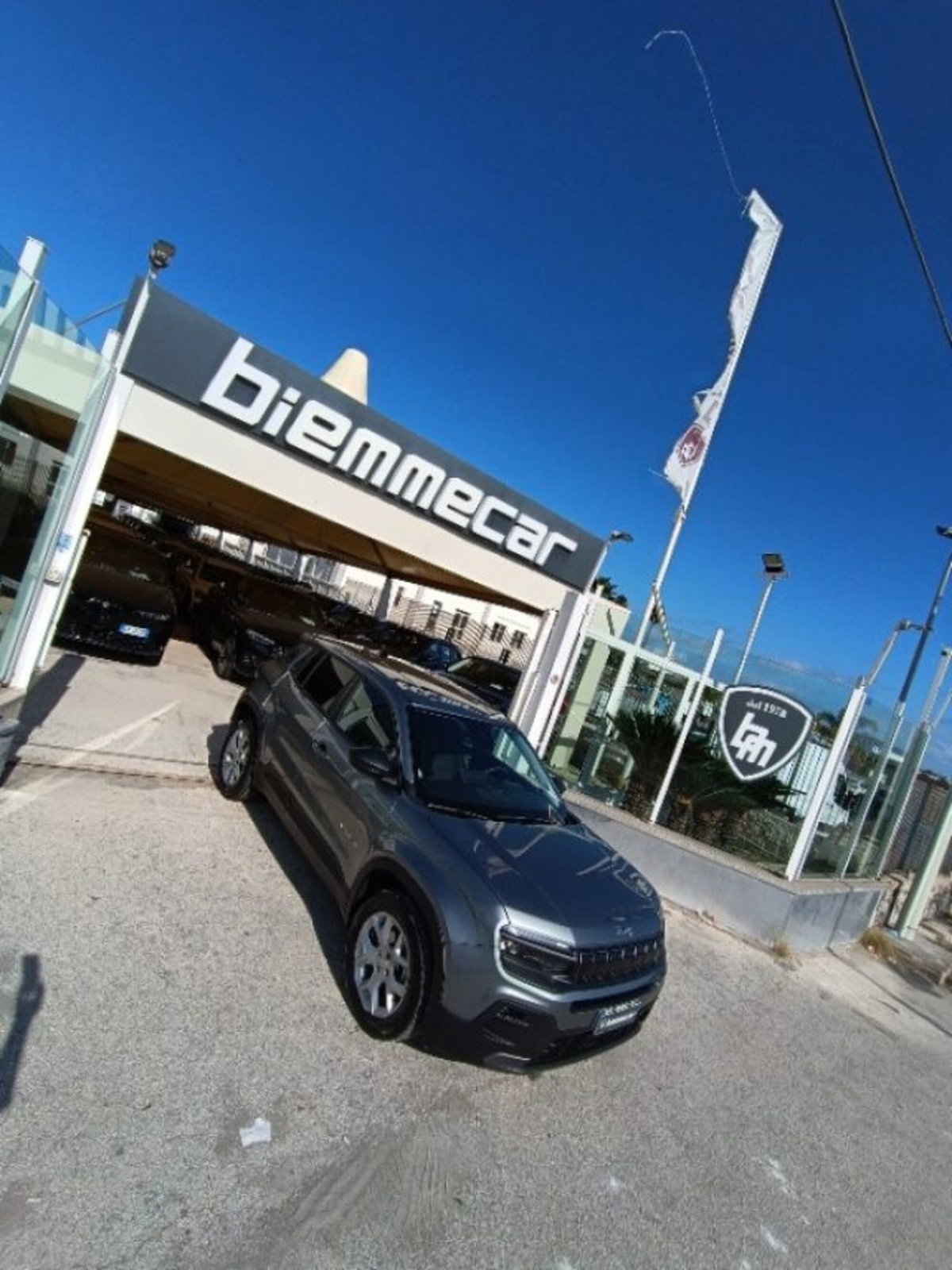 Jeep Avenger 1.2 turbo Summit fwd 100cv (10)