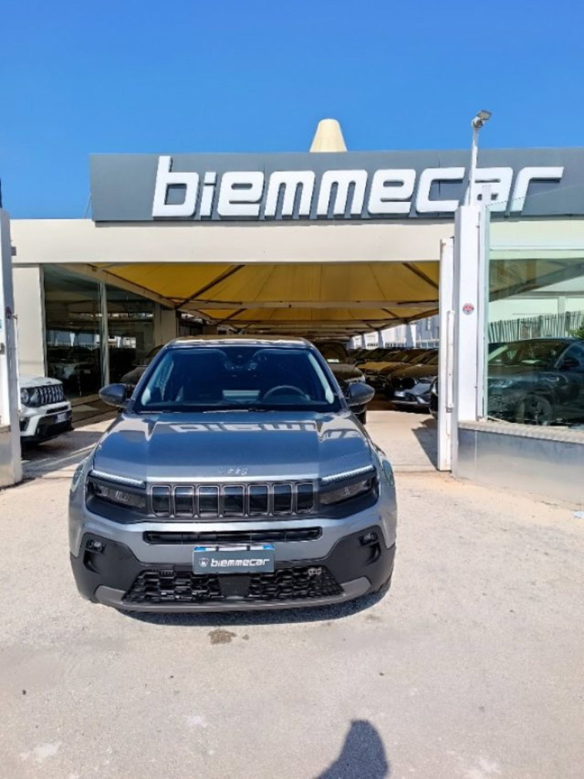 Jeep Avenger 1.2 turbo Summit fwd 100cv (3)