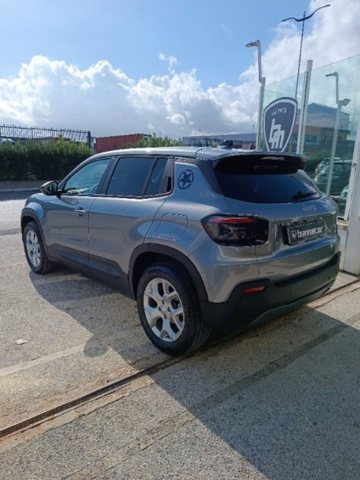 Jeep Avenger 1.2 turbo Summit fwd 100cv (4)