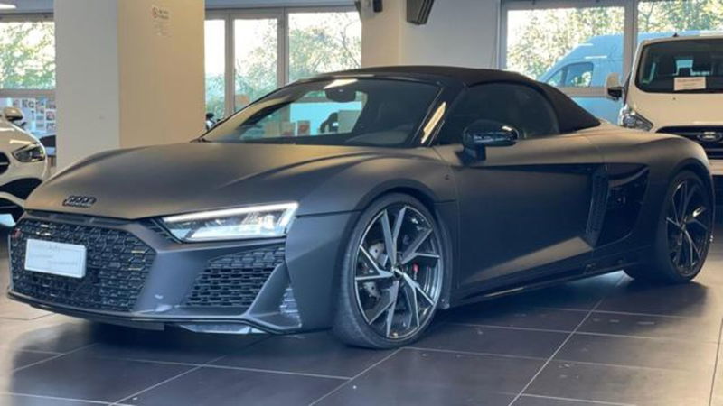 Audi R8 Cabrio Spyder 5.2 V10 performance rwd 570cv s tronic
