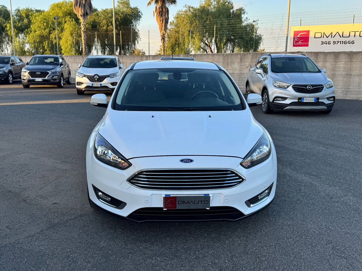 Ford Focus 1.5 TDCi 95 CV Start&Stop Titanium (2)
