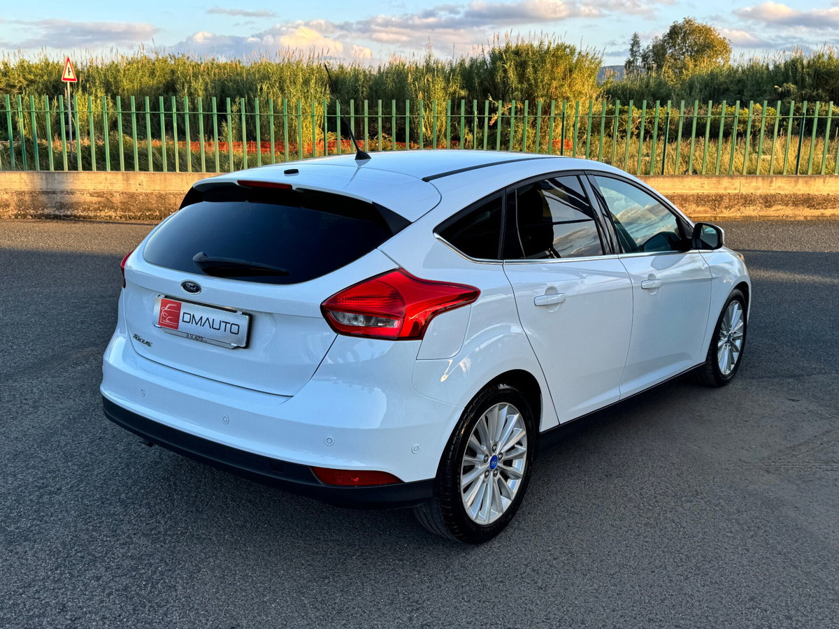 Ford Focus 1.5 TDCi 95 CV Start&Stop Titanium (5)