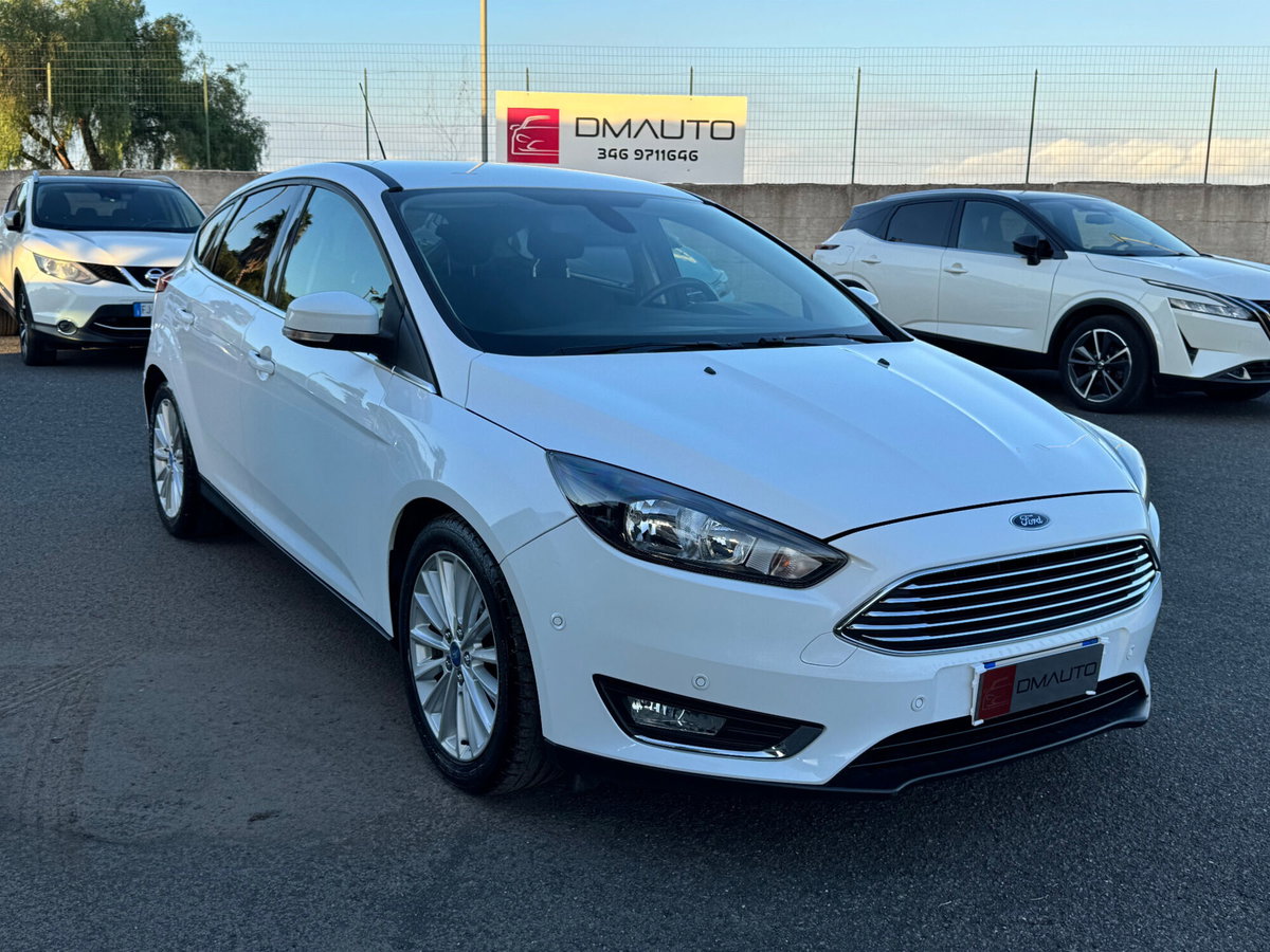 Ford Focus 1.5 TDCi 95 CV Start&Stop Titanium (6)