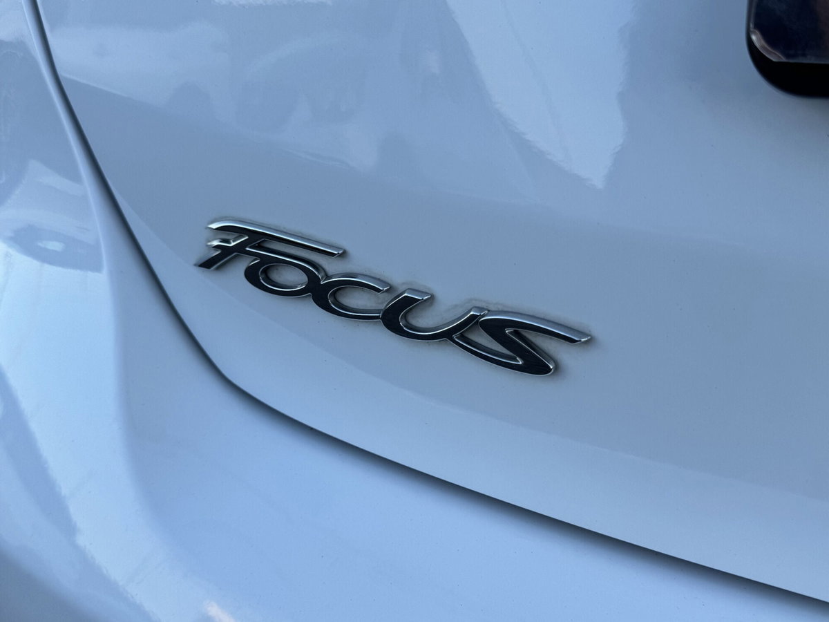 Ford Focus 1.5 TDCi 95 CV Start&Stop Titanium (9)