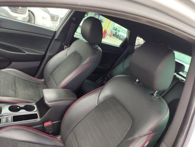 Hyundai Tucson 1.6 CRDi 136CV 48V N Line (19)