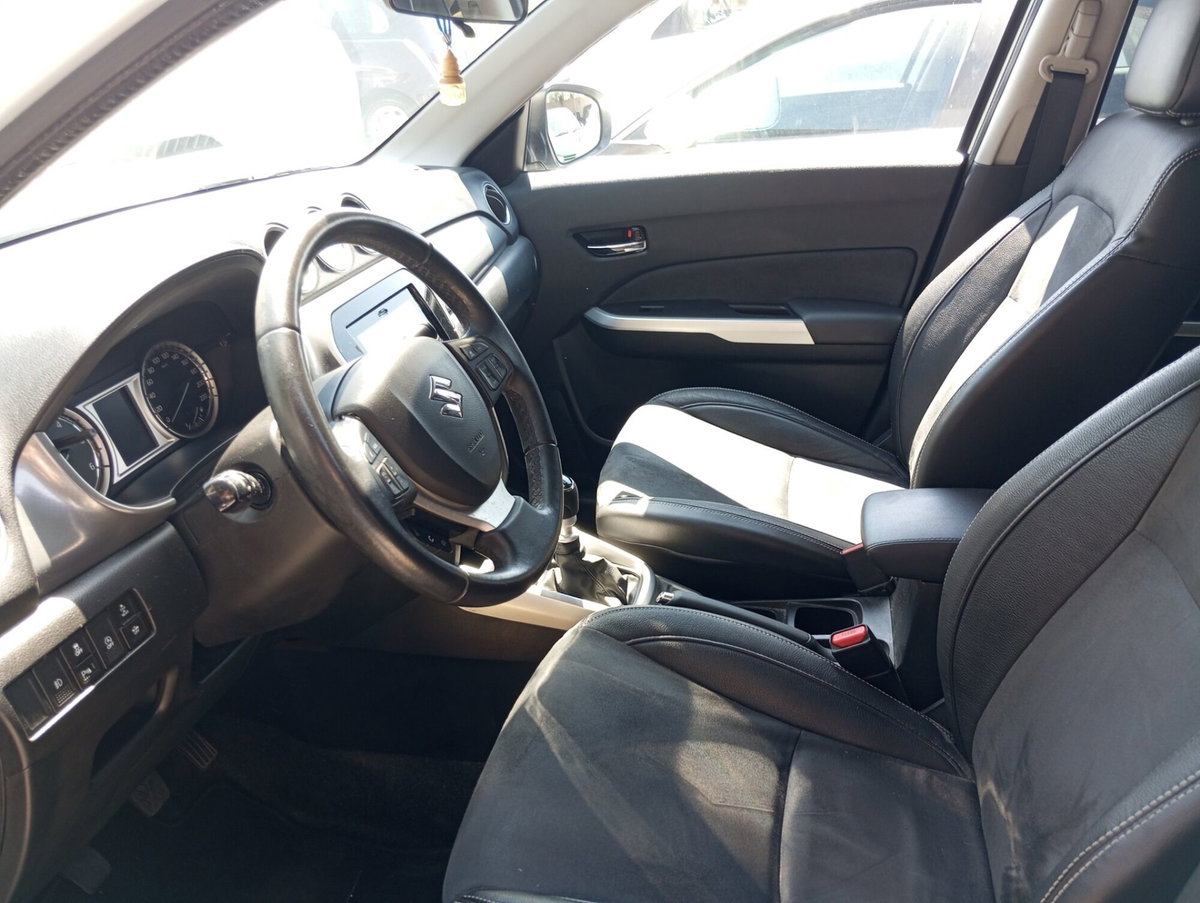 Suzuki Vitara 1.6 DDiS V-Cool (18)