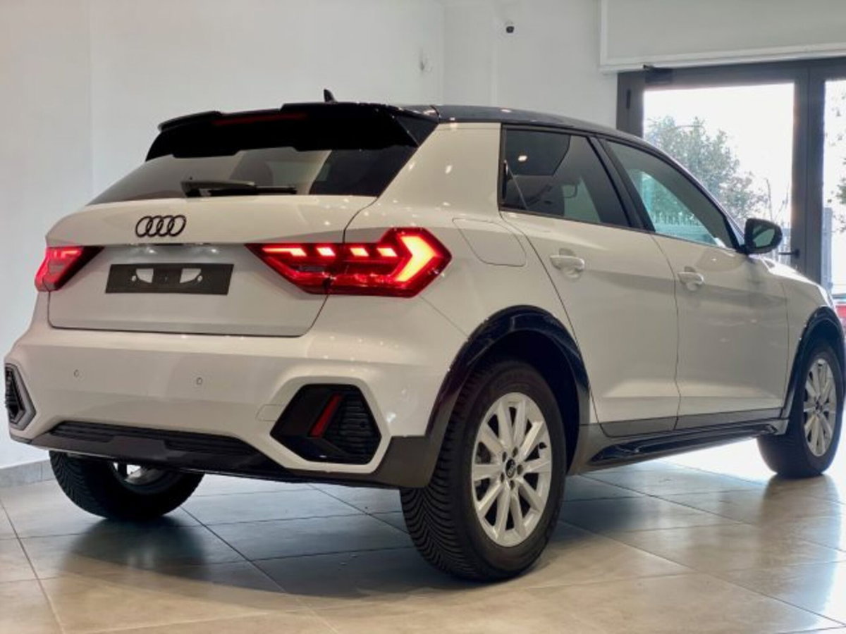Audi A1 allstreet allstreet 30 TFSI S tronic Identity Contrast (7)