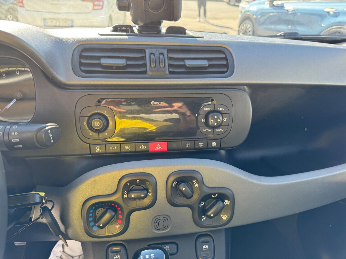 Fiat Panda 1.0 FireFly S&S Hybrid City Life (10)