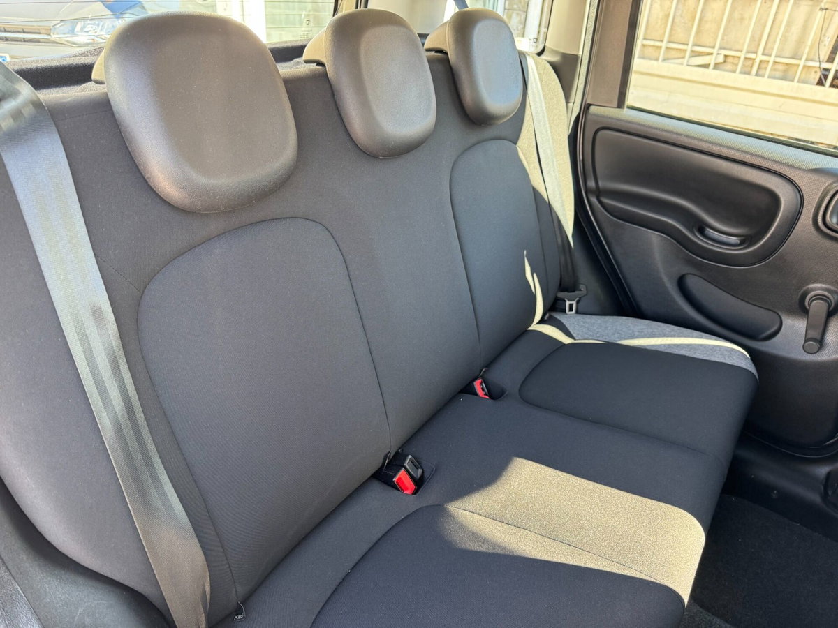 Fiat Panda 1.0 FireFly S&S Hybrid City Life (15)