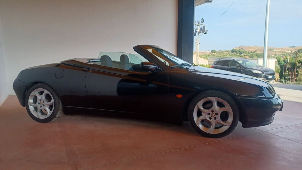 Alfa Romeo Gtv 2.0i 16V Twin Spark cat (11)